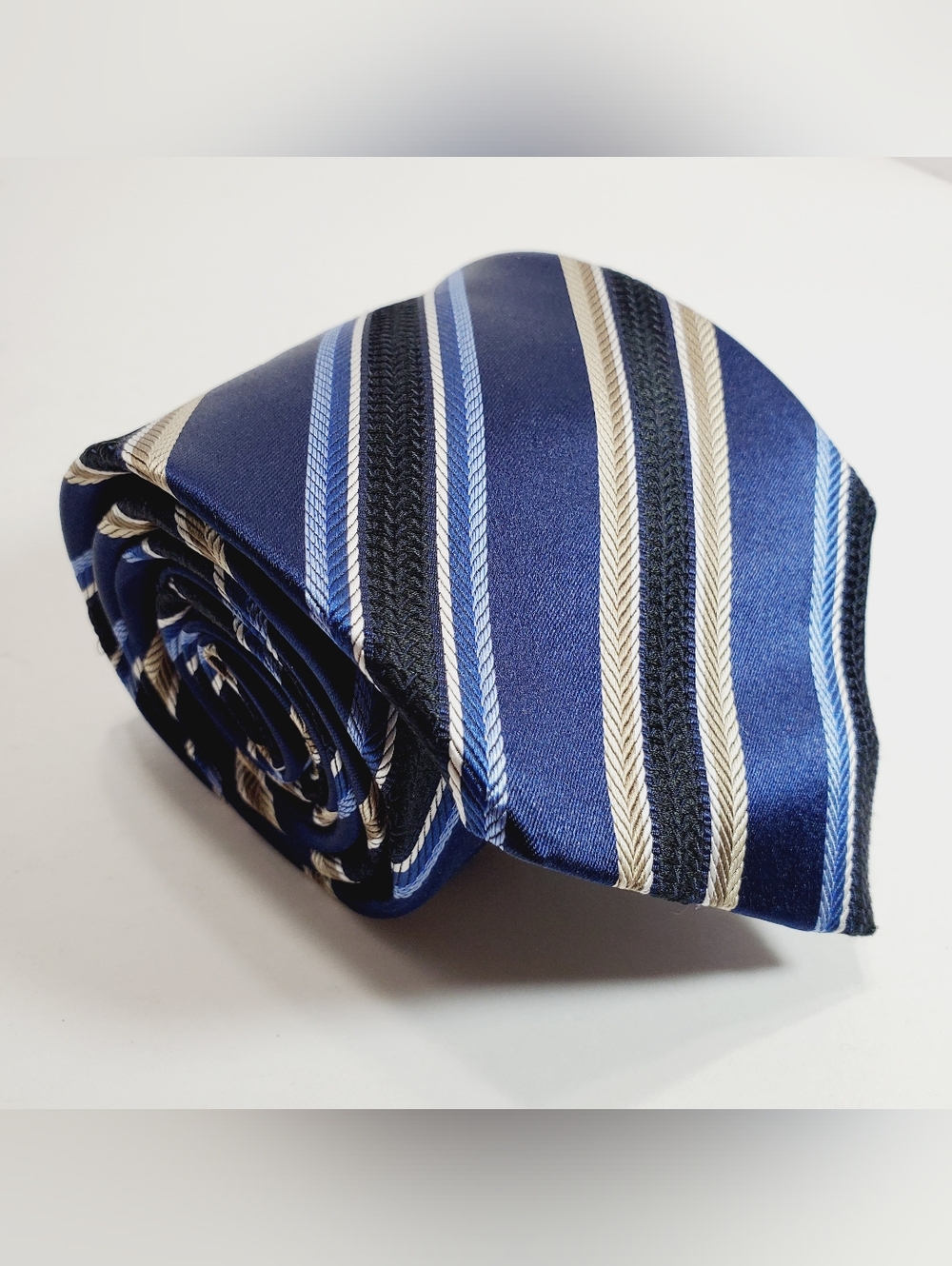 JZ Richards Blue Stripe Pattern  Men's Silk Neck Tie Jacquard Fabric 61x3.5"